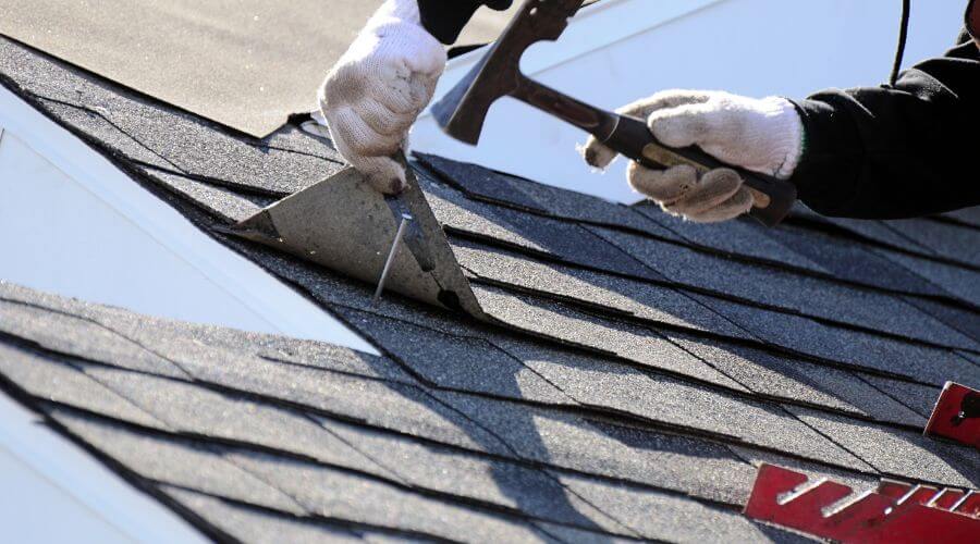 Professional residential roofers in Bannock, OH